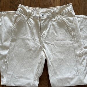 Cream Levi jeans